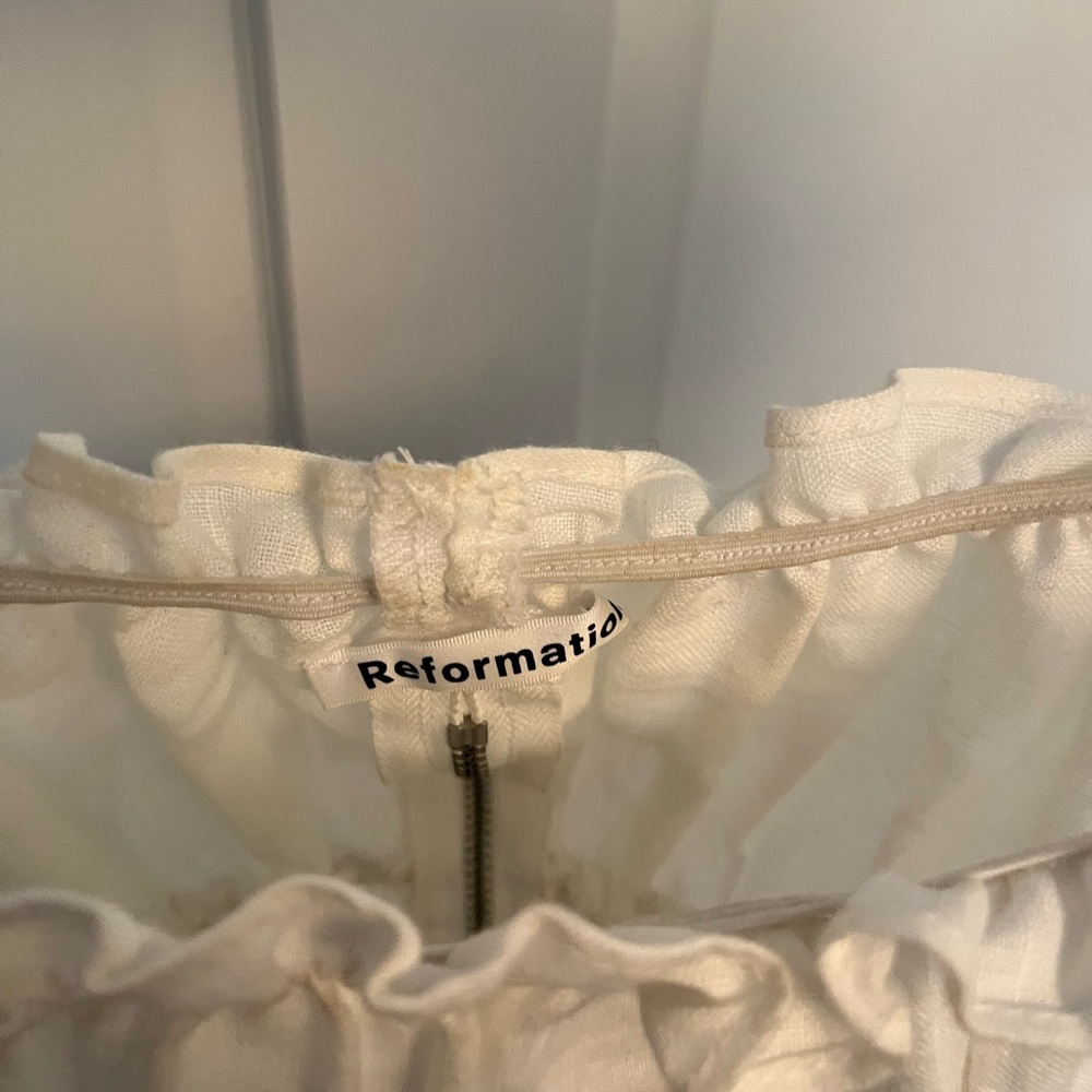 Reformation White Ruffled Shirt - Picture 2 of 3
